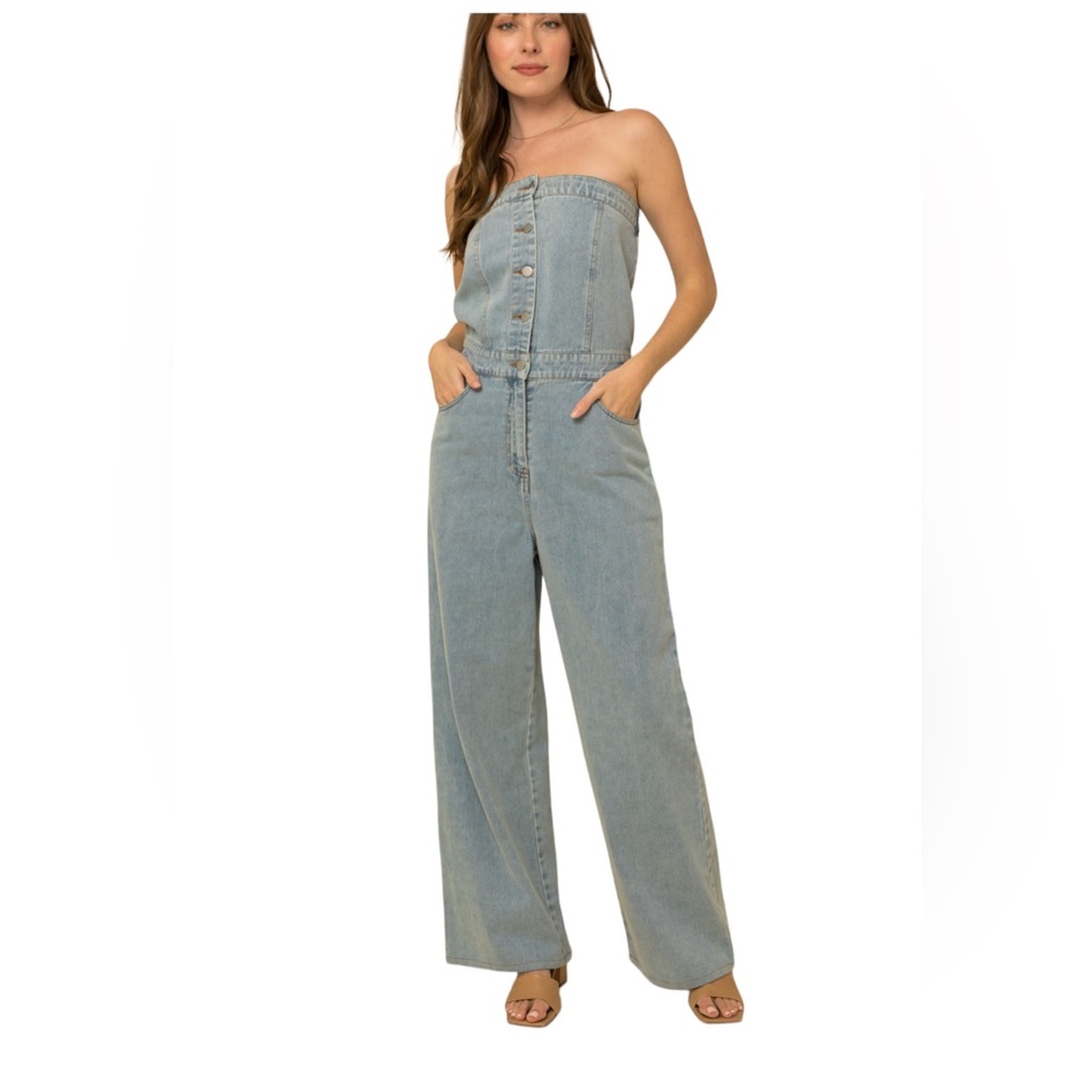 175. Women’s Button-Down Strapless Denim Jumpsuit NWT